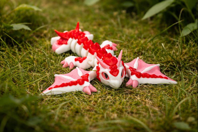 Articulating Love Dragon — Valentine Two-Pack Fidget Toy