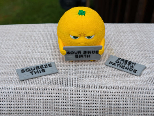 Grumpy Lemon — Funny Desk Figurine with 3 Interchangeable Signs